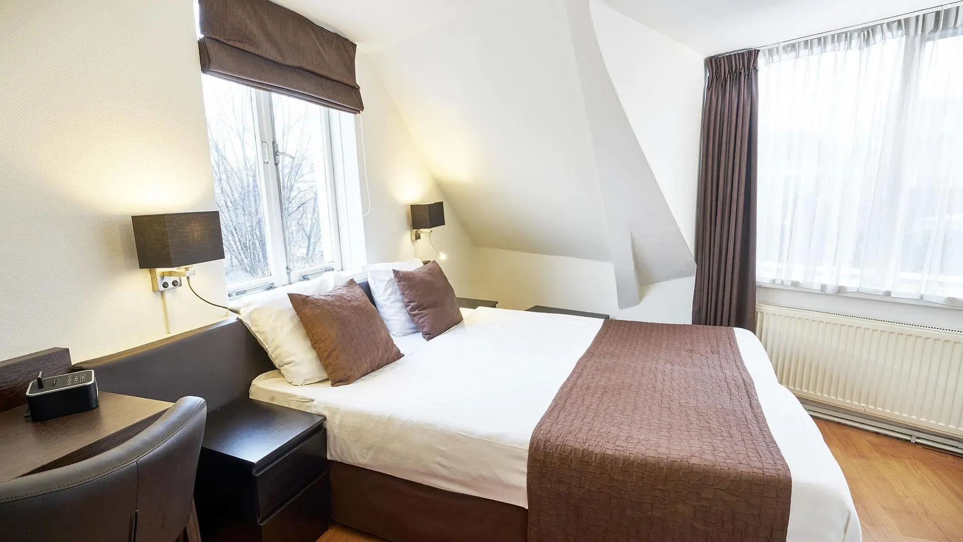 Hotel Nes Amsterdam 3*,